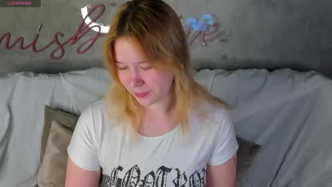 Amy online show from September 20, 2025, 11:50 pm