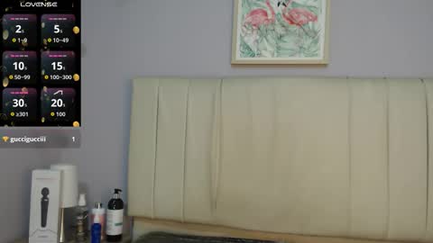 Amy online show from December 2, 2025, 1:28 pm