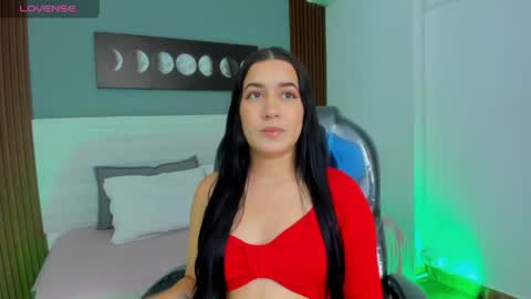 Snapshot of amy_leah_ chatting on April 24, 2026, 8:00 pm amy_leah_ online show from April 24, 2026, 8:00 pm