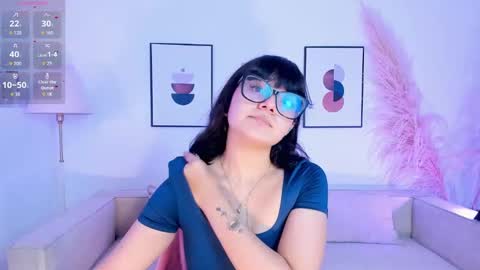 Snapshot of amy_lit chatting on October 13, 2025, 7:47 pm Hello I am Allison Welcome to my room and let is have a good time together whith me online show from October 13, 2025, 7:47 pm