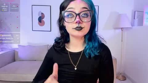 Snapshot of amy_lit chatting on November 19, 2025, 8:09 pm Hello I am Allison Welcome to my room and let is have a good time together whith me online show from November 19, 2025, 8:09 pm
