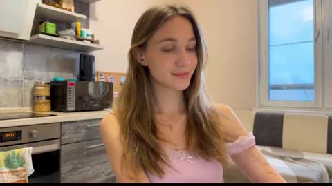 Snapshot of amy_meoww chatting on January 13, 2026, 12:43 pm amy_meoww online show from January 13, 2026, 12:43 pm