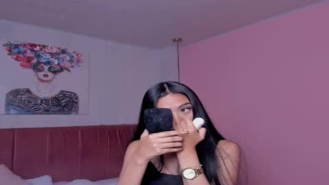 amy_saenz_ online show from October 13, 2025, 10:10 pm