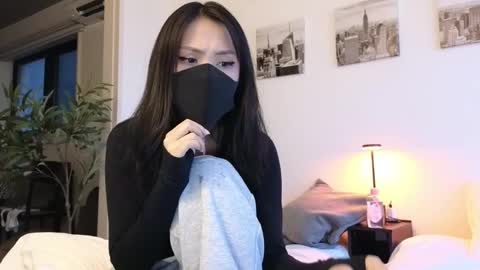 girl next door named Amy online show from December 13, 2024, 7:25 am