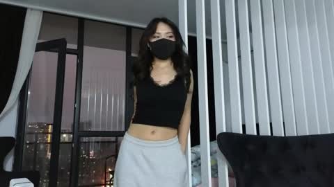 girl next door named Amy online show from January 17, 2025, 2:28 pm