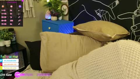 Snapshot of amyaphrodite chatting on February 26, 2025, 7:31 am Amy Aphrodite online show from February 26, 2025, 7:31 am