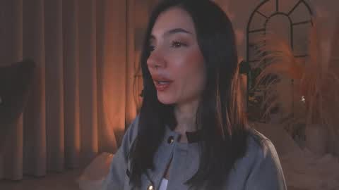 Amy Armstrong online show from September 29, 2025, 1:11 am