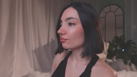 Amy Armstrong online show from March 29, 2026, 12:21 am