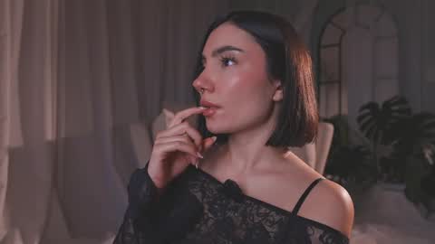 Amy Armstrong online show from April 14, 2026, 11:55 pm