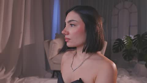 Amy Armstrong online show from April 17, 2026, 11:08 pm