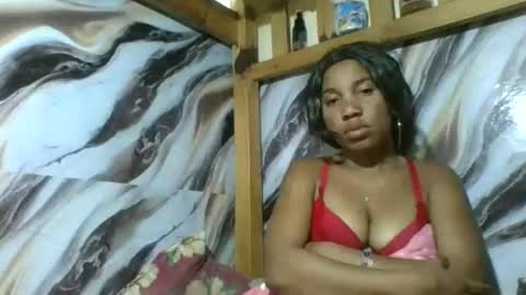 Snapshot of amyatche chatting on June 21, 2026, 11:24 am Amyatche online show from June 21, 2026, 11:24 am
