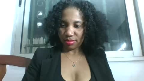 Snapshot of amyatche chatting on July 5, 2026, 8:38 pm Amyatche online show from July 5, 2026, 8:38 pm