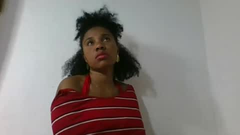 Snapshot of amyatche chatting on July 6, 2026, 3:03 pm Amyatche online show from July 6, 2026, 3:03 pm