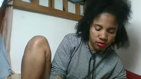 Snapshot of amyatche chatting on July 13, 2026, 6:00 pm Amyatche online show from July 13, 2026, 6:00 pm