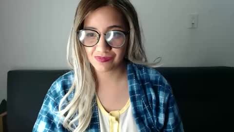 amycosplay99 online show from February 2, 2025, 5:10 am