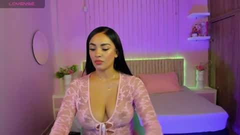 Snapshot of amyjohnsonn chatting on July 5, 2026, 8:38 pm amyjohnsonn online show from July 5, 2026, 8:38 pm
