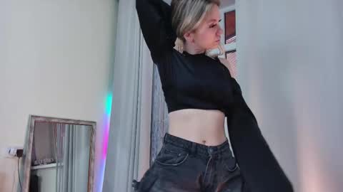 amylanee online show from January 11, 2026, 8:19 am