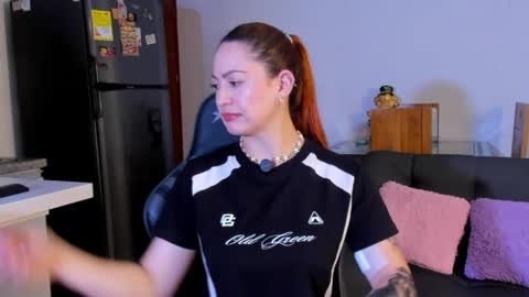 Amy online show from April 11, 2026, 7:29 pm