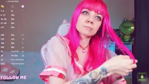Amy Rose online show from May 27, 2026, 6:16 pm