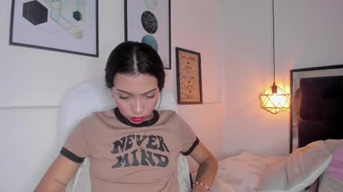 Amy online show from October 9, 2025, 1:53 pm