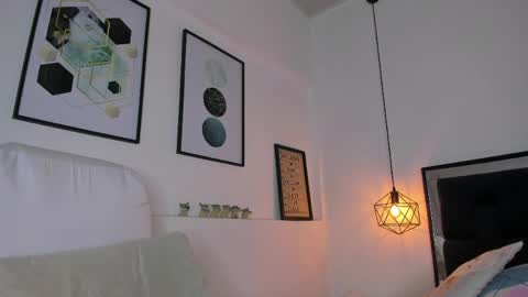 Snapshot of amysc chatting on April 16, 2026, 12:06 pm Amy online show from April 16, 2026, 12:06 pm