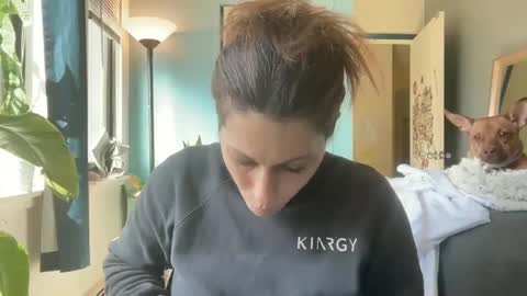 Amy Smilez online show from February 7, 2025, 4:56 pm