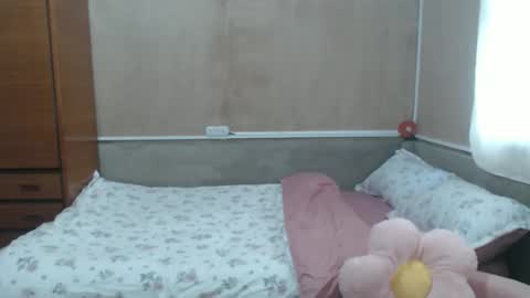 Snapshot of amysweetbabe chatting on May 14, 2026, 10:27 pm amysweetbabe online show from May 14, 2026, 10:27 pm