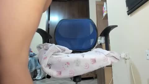 amy online show from November 3, 2025, 5:25 pm