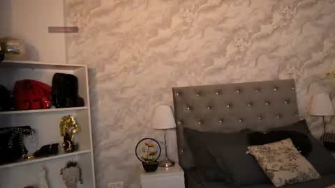 Snapshot of amyyydiamond chatting on June 21, 2026, 6:43 pm AmyDiamond online show from June 21, 2026, 6:43 pm