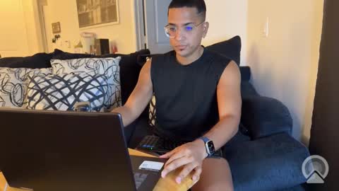 zeus dantes online show from September 13, 2025, 1:16 am