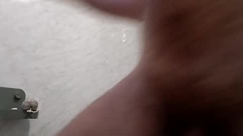 A online show from October 19, 2025, 4:07 pm