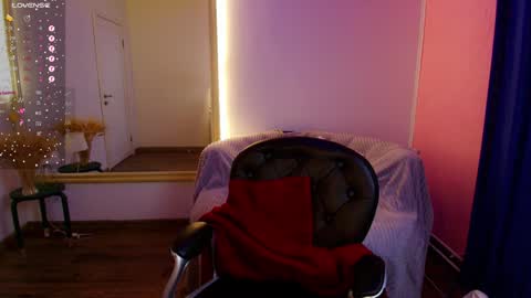 Snapshot of an6elica chatting on February 7, 2025, 3:01 am Angie online show from February 7, 2025, 3:01 am