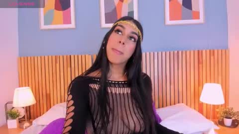 Ana Gonzalez online show from October 17, 2025, 8:44 pm