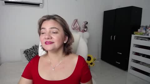  Ana  online show from January 24, 2025, 11:15 am