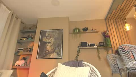 Ana Maria online show from September 23, 2025, 10:57 pm