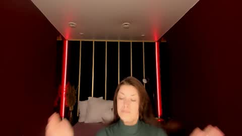 Ana online show from October 1, 2025, 10:10 am