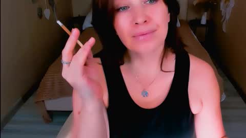 Ana online show from October 16, 2025, 3:35 pm