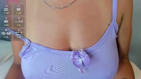 Ana online show from September 23, 2025, 10:46 pm