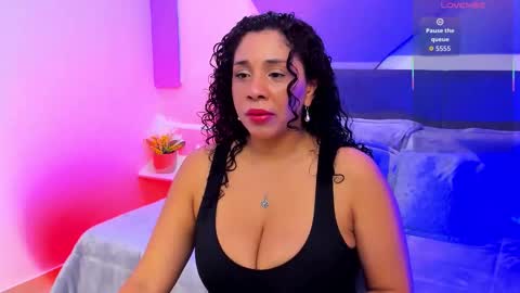 Ana My schedule 0400 - 1600 GMT -5 online show from November 12, 2025, 10:15 am