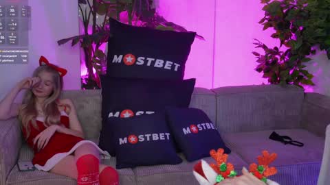 Sweet girls online show from December 26, 2024, 4:36 pm