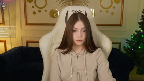 Sweet girls online show from January 15, 2025, 3:18 pm