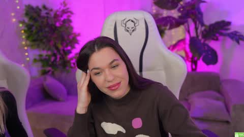 Sweet girls online show from February 1, 2025, 11:21 am