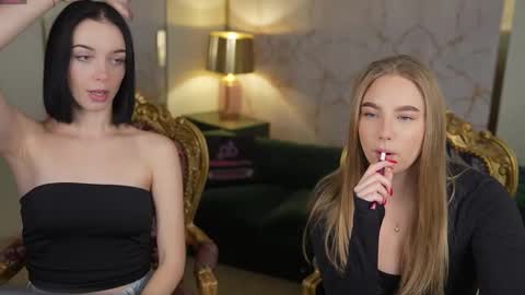 Sweet girls online show from November 18, 2025, 8:52 am