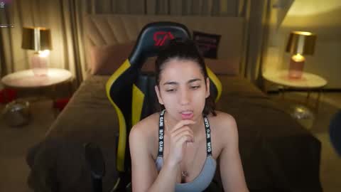 Snapshot of anabel2054 chatting on March 23, 2026, 7:40 pm Sweet girls online show from March 23, 2026, 7:40 pm