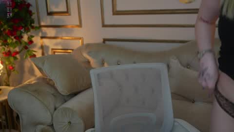 Snapshot of anabel2054 chatting on April 1, 2026, 1:41 pm Sweet girls online show from April 1, 2026, 1:41 pm