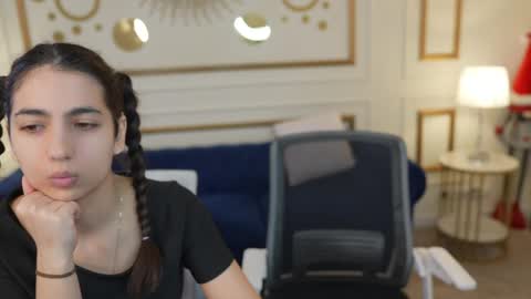 Snapshot of anabel2054 chatting on April 12, 2026, 10:20 am Sweet girls online show from April 12, 2026, 10:20 am