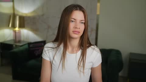 Snapshot of anabel2054 chatting on April 16, 2026, 8:15 am Sweet girls online show from April 16, 2026, 8:15 am