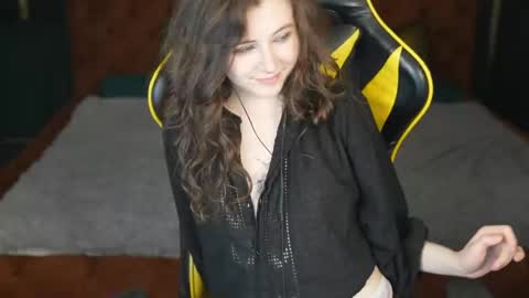 Sweet girls online show from May 25, 2026, 7:31 pm
