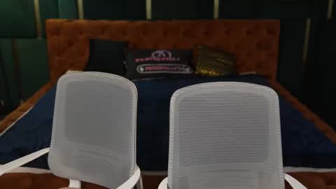 PLAYHARD054 online show from November 19, 2025, 11:21 am