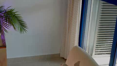 anabelcurvy online show from October 16, 2025, 2:07 pm